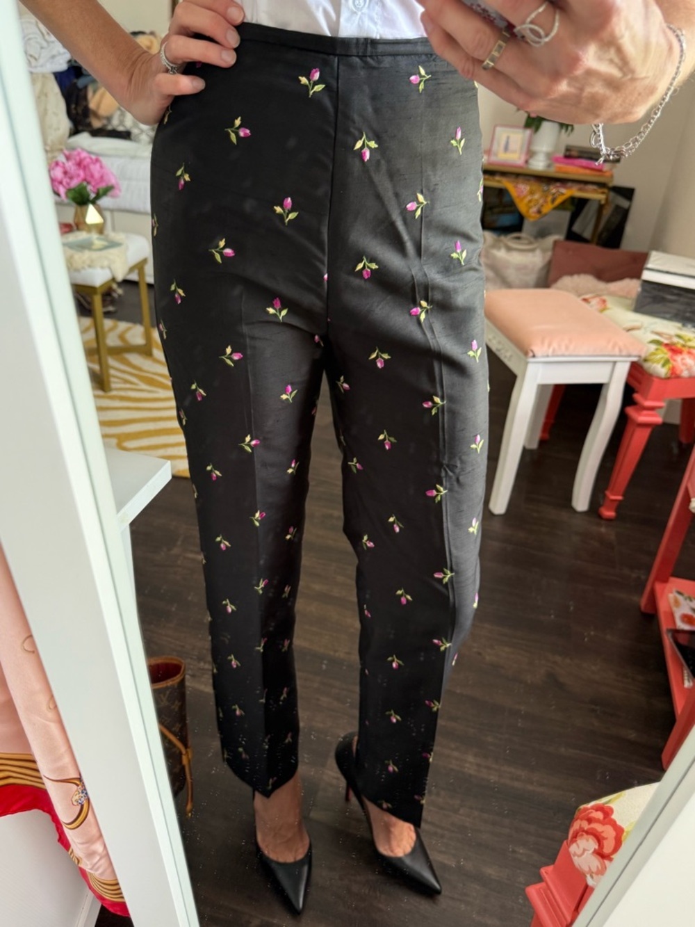 Karen Kane 100% Silk Black Floral Embroidered Pants Slim Ankle Minimalist Chic